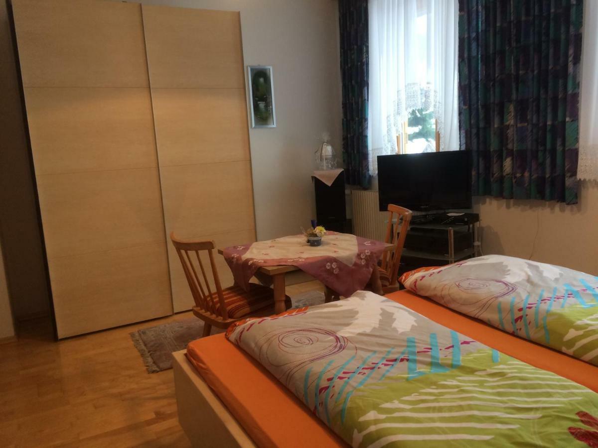 Gaestehaus Ferienwohnungen Lackner Rennweg am Katschberg Bagian luar foto